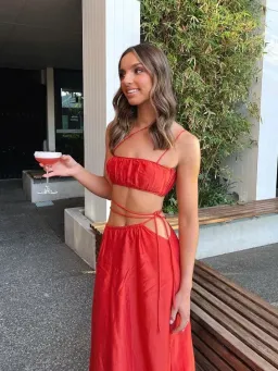 SIR The Label Lucelia Set Red Size 3 /Au 12 for rent on The Volte - image 3