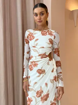 Hansen and Gretel Athena Dress Floral Size 6 for rent on The Volte - image 2