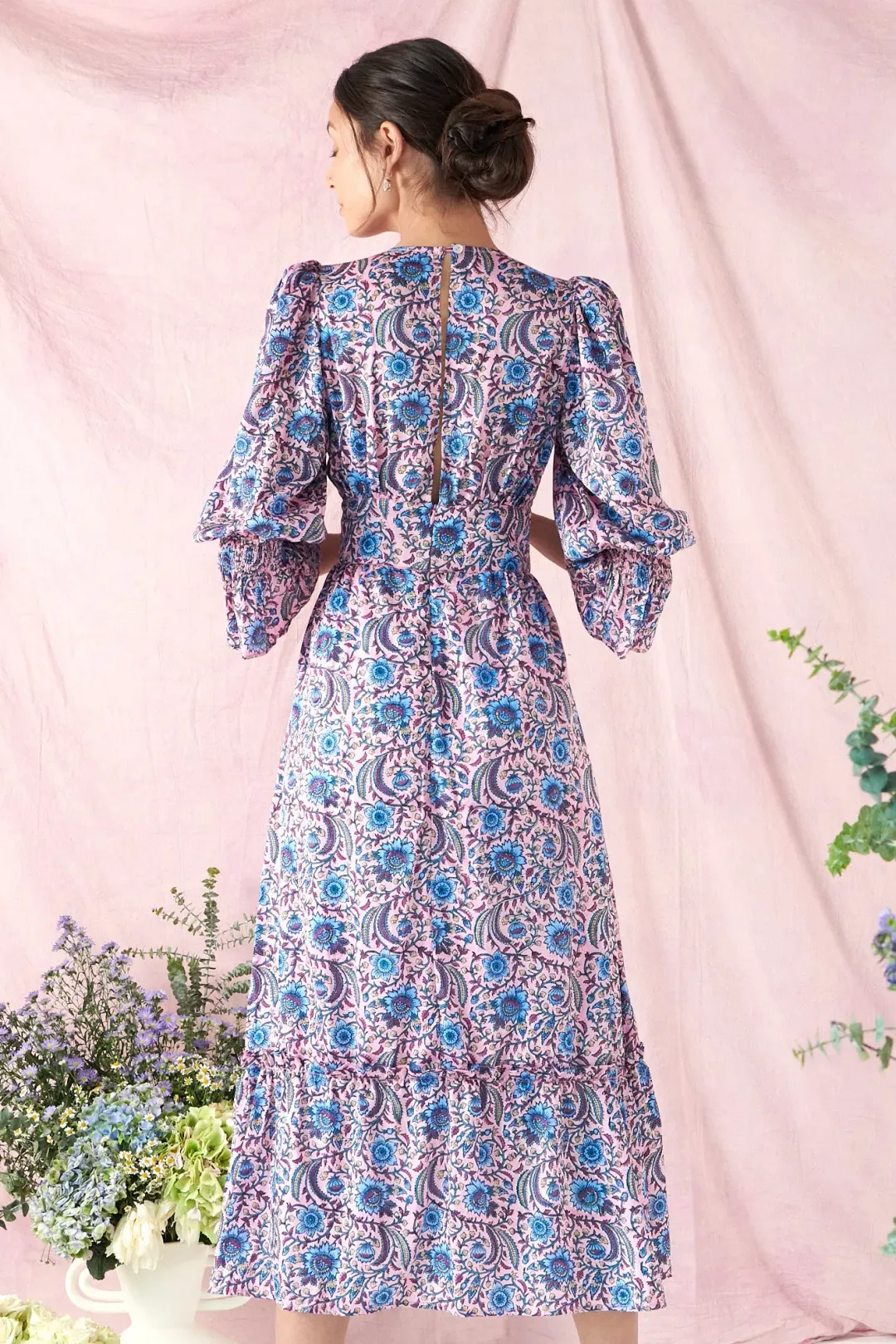 Neve & Noor Sophia Dress in Orchid Chintz Size 6 for rent on The Volte - main image