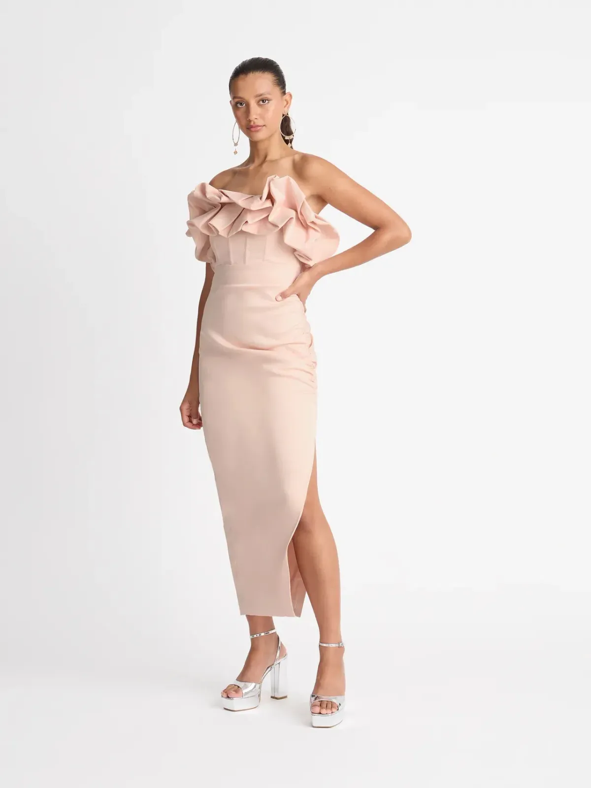 Sheike Queen Of Hearts Dress Pink Nude Size 16 for rent on The Volte - main image