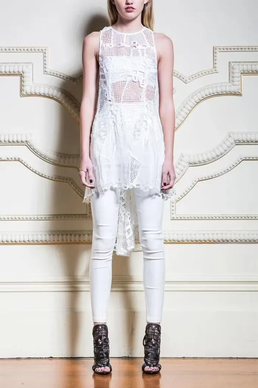 Asilio Diamond In The Rough Top White Size 6 for rent on The Volte - main image