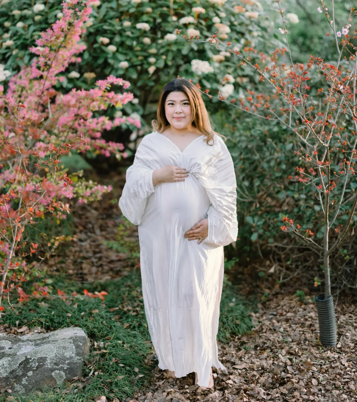 L’idée De Luxe Gown in Metallic White Size 12 - Image 3