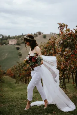 Mila Bridal Separates Ivory White Size 8 for rent on The Volte - image 2