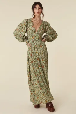 Spell Lady Untamed Gown Floral Size 8 for rent on The Volte - image 1