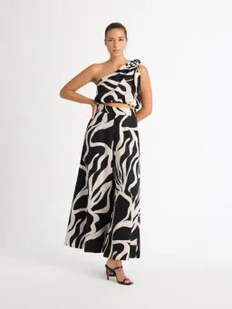 Sheike Zulu Pant Print Size AU 8 for rent on The Volte - image 1