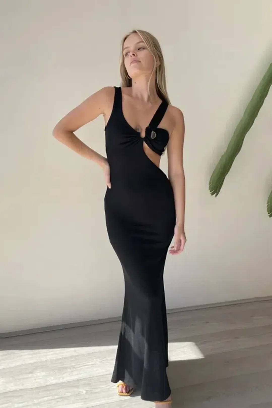 Christopher Esber Disconnect S Buckle Split Dress Black Size 6 for rent on The Volte - main image