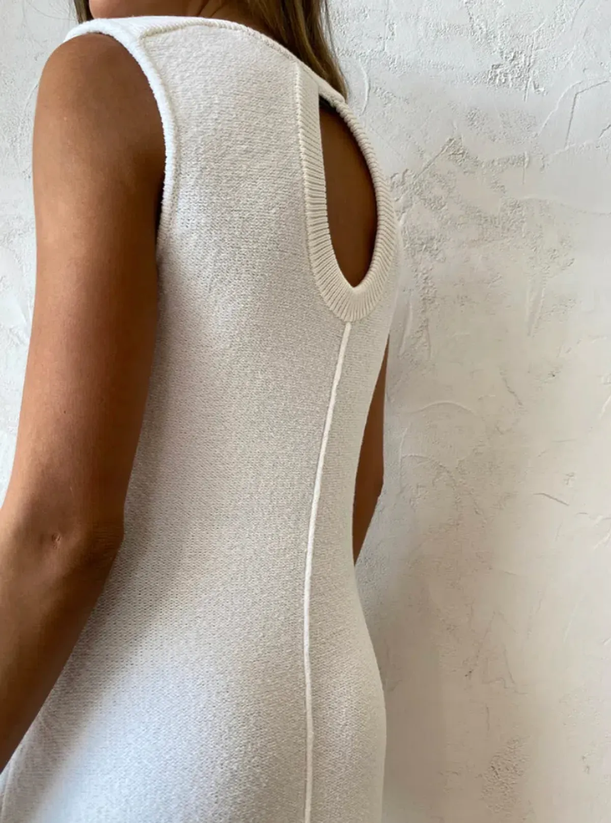 Camilla and Marc Ellington Knit Midi Dress In Ivory Size 10 - Image 3