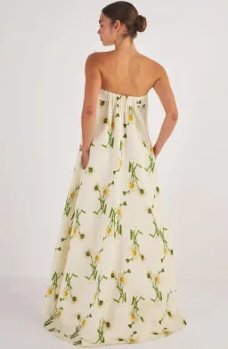 Oroton Field Daisy Gown Cream Size AU 6 for rent on The Volte - image 2