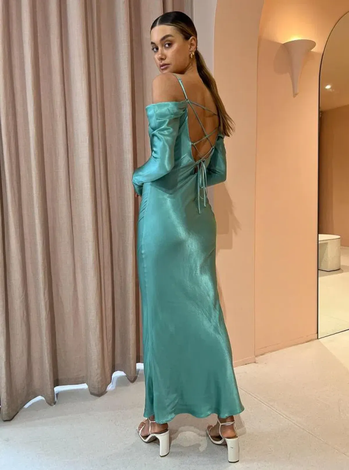 Issy Sereia Dress in Aquamarine Size 10 - Image 2