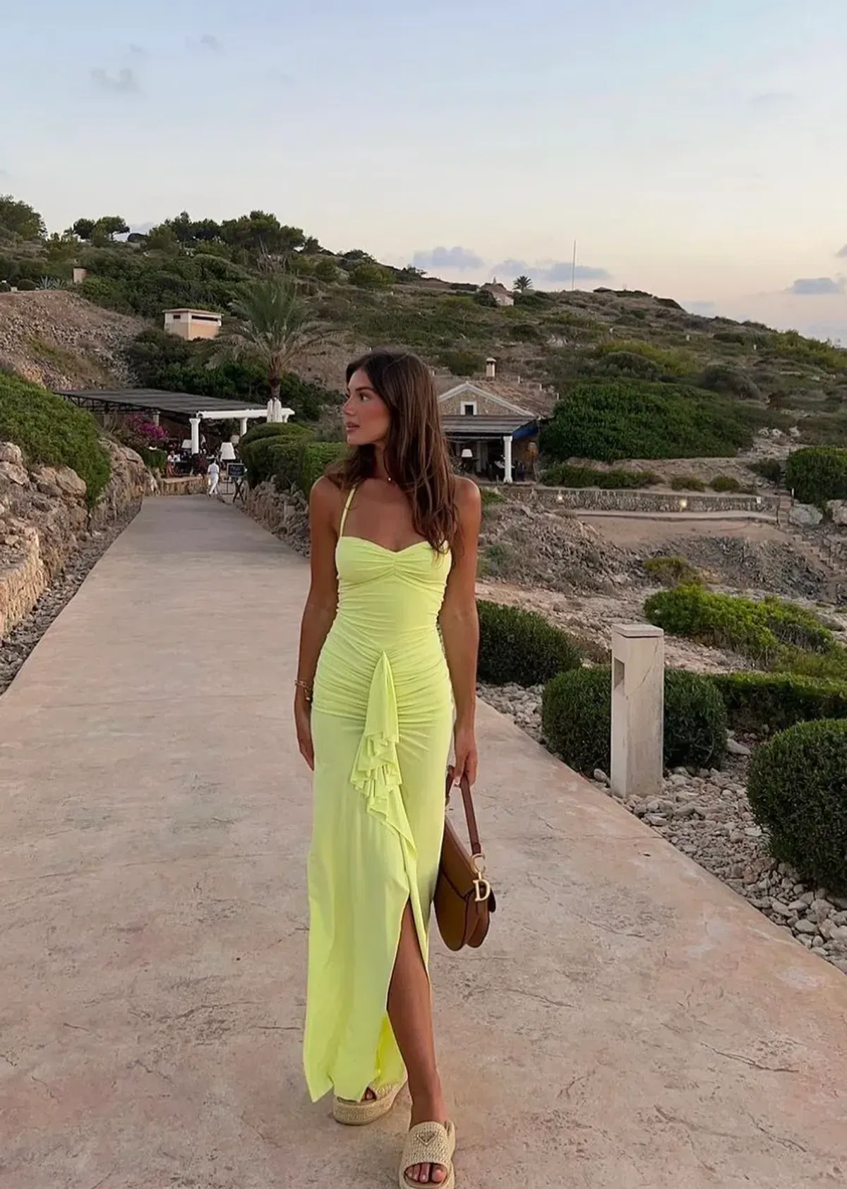 Natalie Rolt Shontae Gown in Citron Size 8 - Image 2