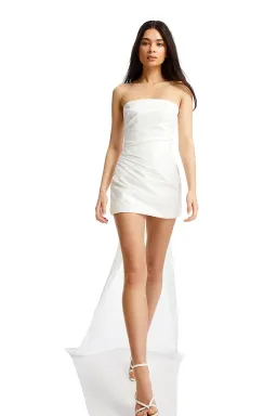 Kyha Studios Fifi Dress In White Size 6 for rent on The Volte - image 1
