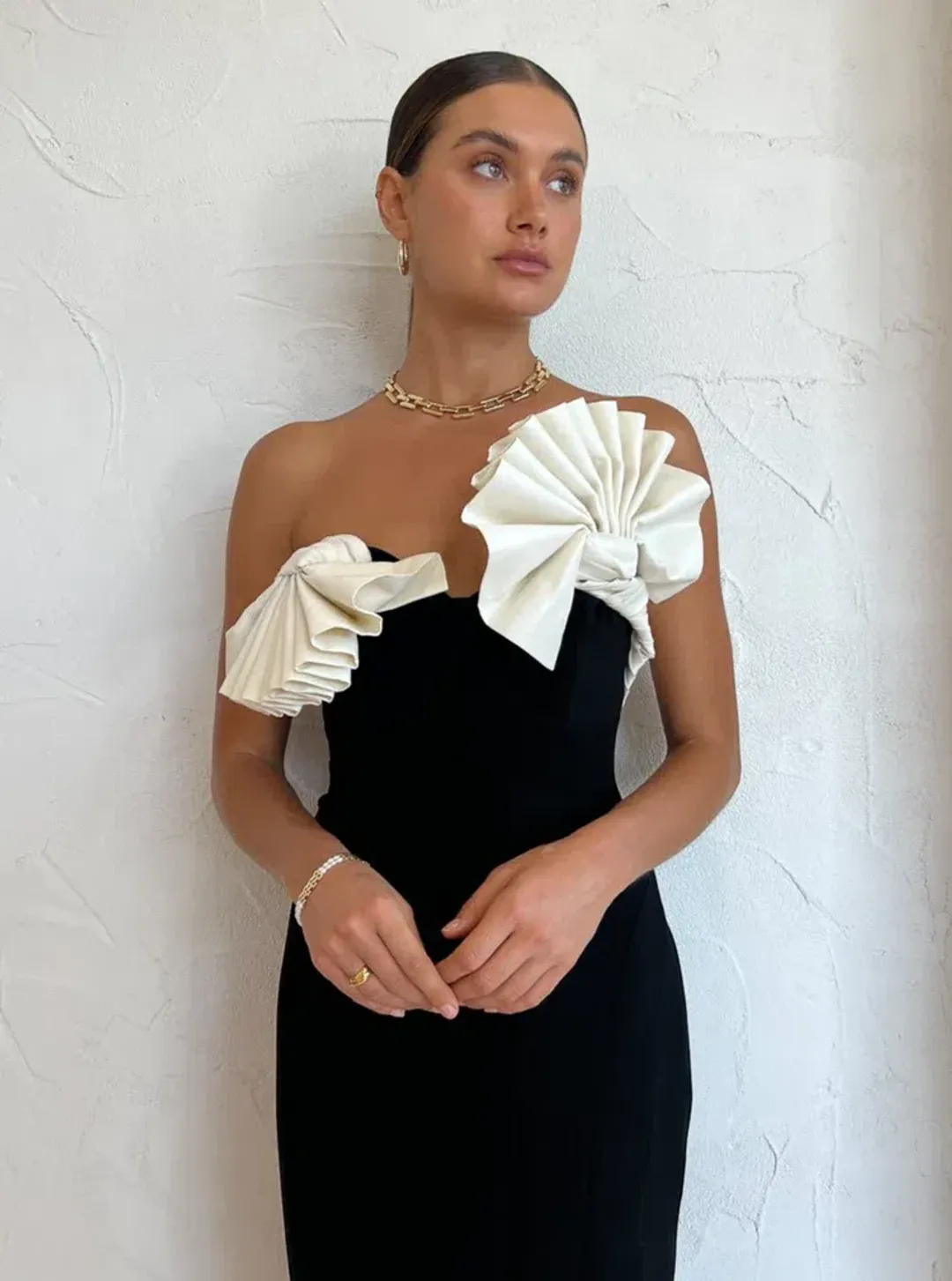 Rachel Gilbert Lavina Midi Dress Black/White Size 1 / AU 8 for rent on The Volte - main image