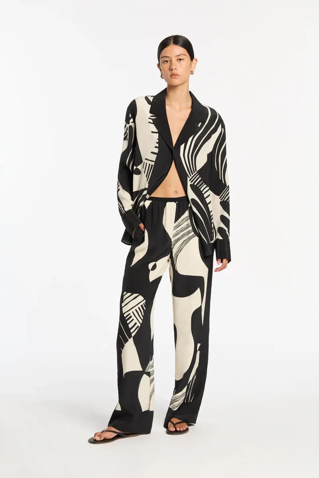 Sir The Label Realisme Set Print Size 2/Au 12 for rent on The Volte - main image