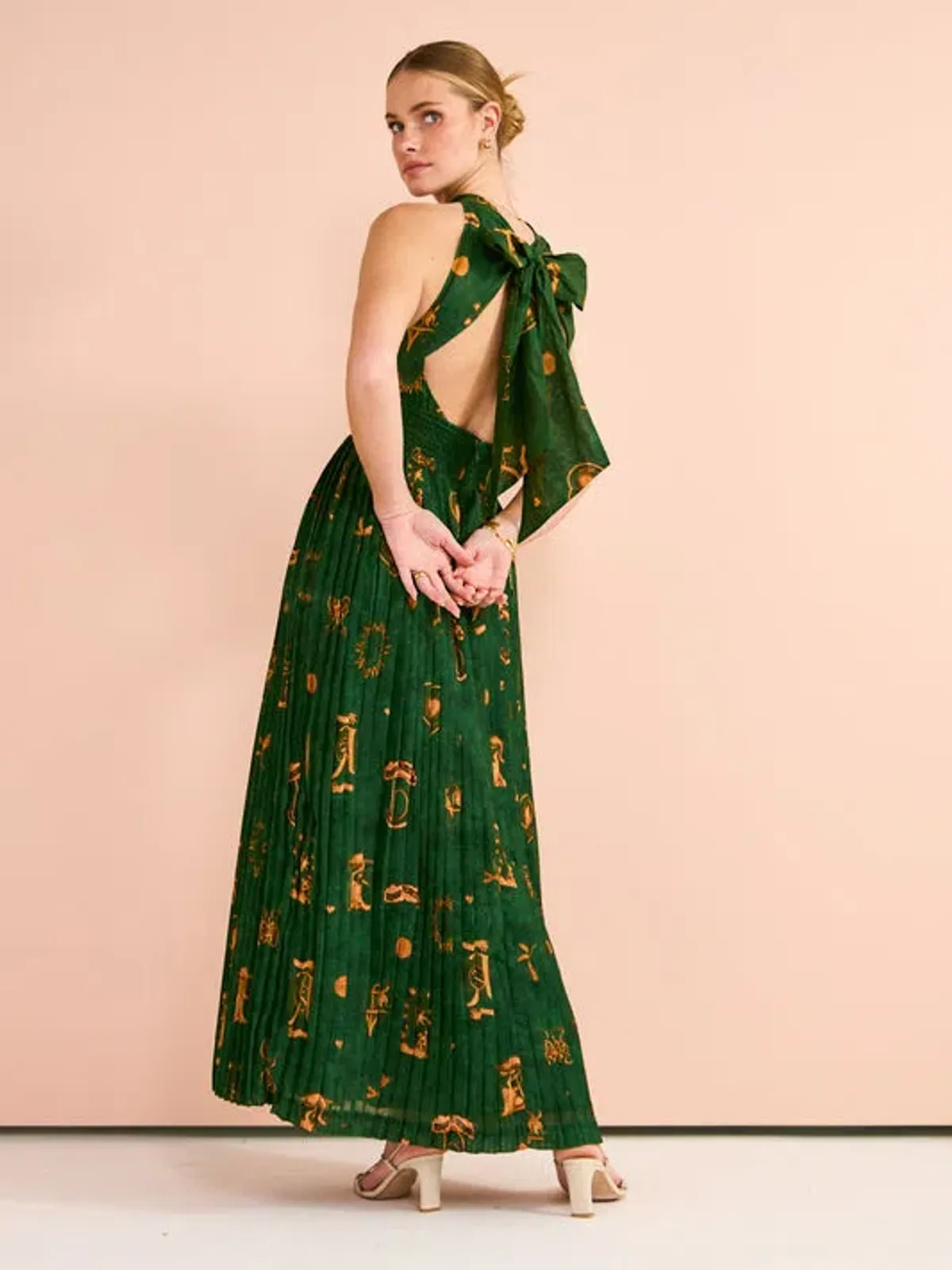 Kate Ford Manisa Pleated Gown In Green Print Size 12 - Image 2