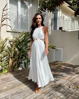 Sheike Gallery Dress White Size 16 for rent on The Volte - image 1