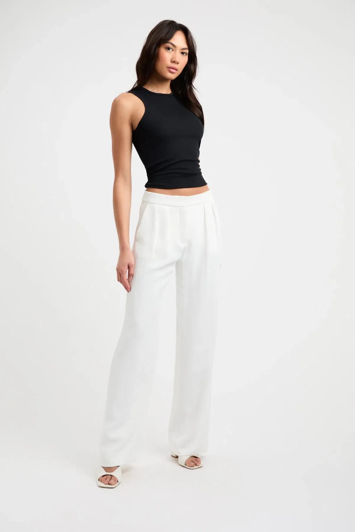 Kookai Oyster Low Rise Pant White Size 34 / AU 6 - Image 1