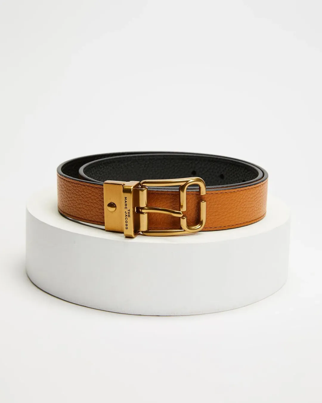 Marc Jacobs Reversible Belt Tan & Black 30mm for rent on The Volte - main image