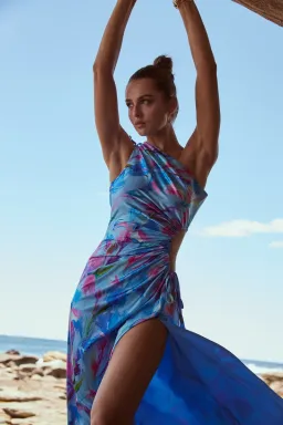 Sonya Moda Nour Zuri Dress Floral Size 12 for rent on The Volte - image 2