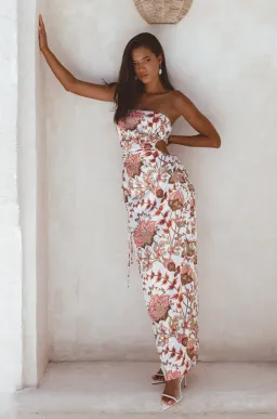 Sonya Moda Dima Dress in Paisley Print Size 6 for rent on The Volte - image 1