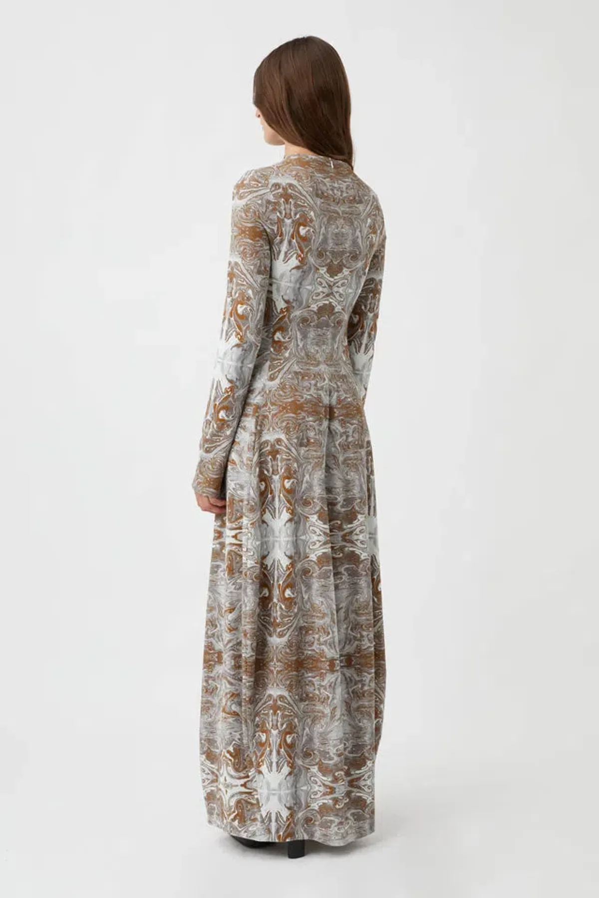 Camilla and Marc Ada Long Sleeve Printed Maxi Dress in Ada Print Multi Size 8 - Image 3