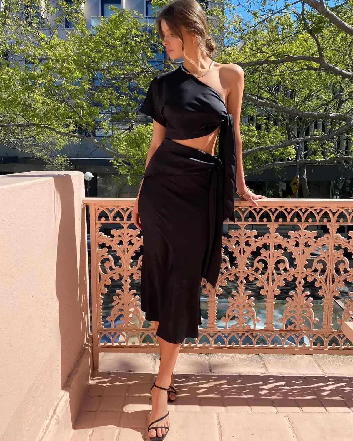 Issy Mona Midi Dress Black Size 10 - Image 3